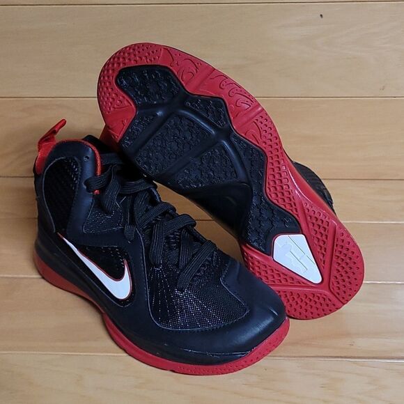 Nike Lebron 9 PS Black WhiteRed Boys Girls Youth Basketball Shoe 472665-001 - Picture 3 of 13